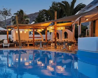Hermes Hotel - Kamari - Pool