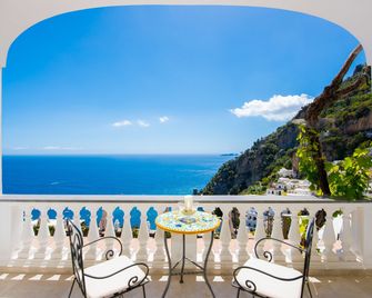 Hotel Villa Gabrisa - Positano - Balcony