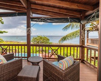 Cocolobo Resort - Coxen Hole - Balcony