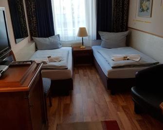Pension Oase - Berlin - Bedroom
