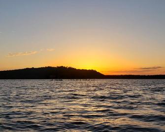 Stunning Executive Cottage on Lake Koronis - Paynesville - Außenansicht