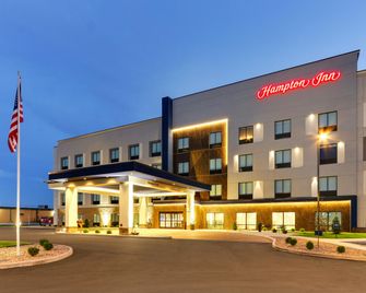 Hampton Inn by Hilton Lebanon - Lebanon - Building