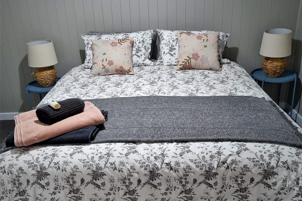 Gorgeous studio in a private garden setting, the perfect getaway! - Naracoorte - Bedroom