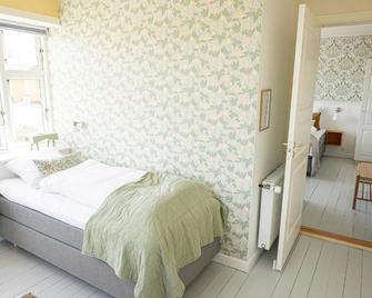 Kallehavegaard Badehotel - Løkken - Bedroom