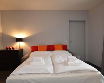 Apartmenthouse 5 Seasons - Incl Summer Card By All In One Apartments - Zell am See - Bedroom
