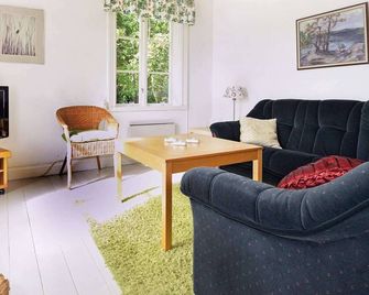 5 Person Holiday Home in Mariefred - Mariefred - Sala de estar