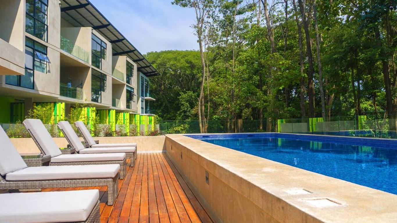 Arborea Flats by Corporate Stays