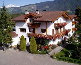 Residence Klementhof #1 - Rasa - Edificio