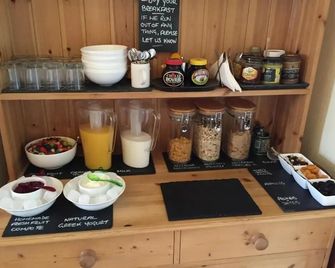 The Olive Branch - St. Ives - Buffet