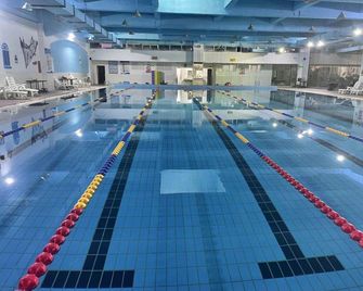 Dipai Business Hotel - Qujing - Piscina