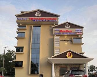 Hotel Radhma Residency - Udupi - Building
