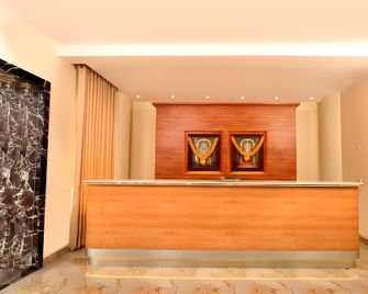 Hotel Ar Residency - Kanyakumari - Рецепція