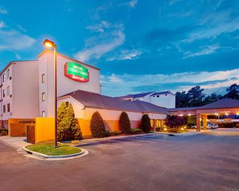 Courtyard by Marriott Durham Near Duke University/Downtown - דורהאם - בניין