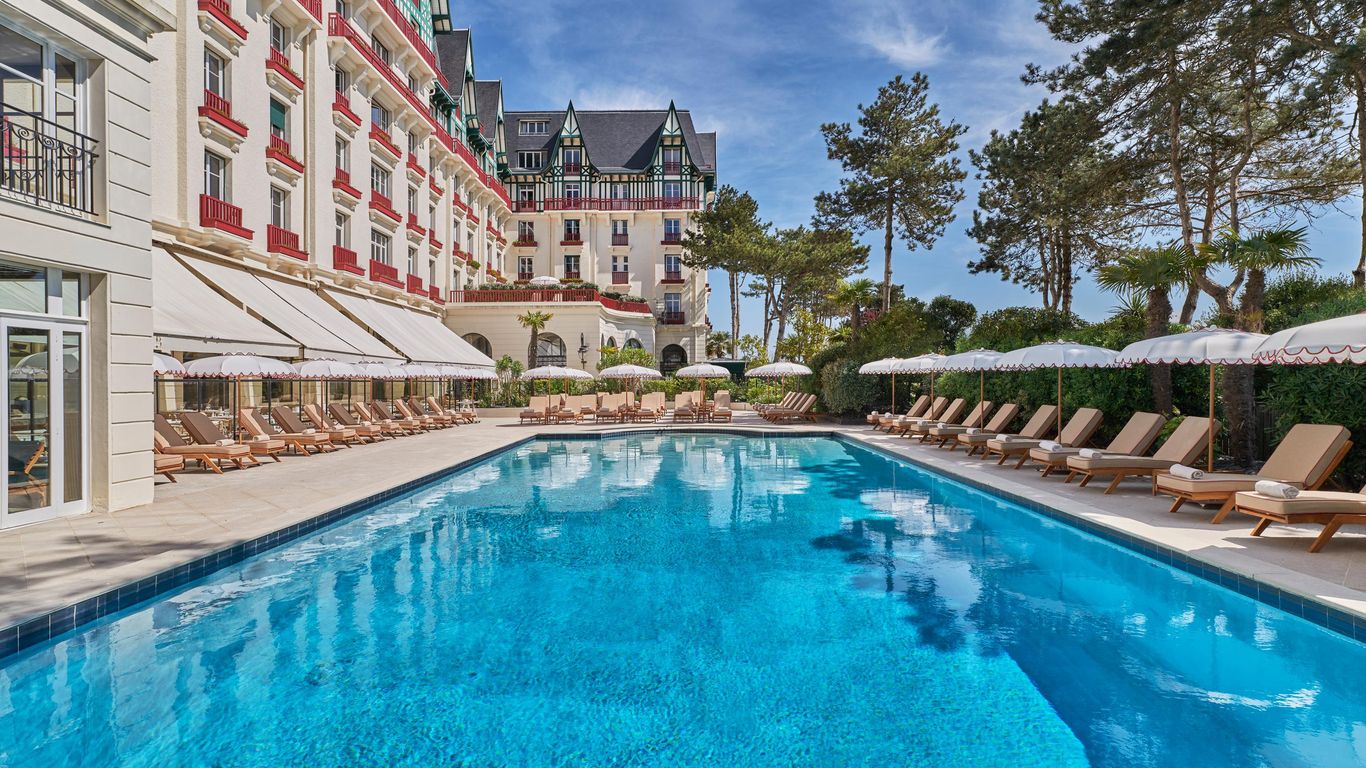 Hôtel Barrière L'Hermitage