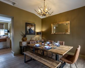Luxury Scottish Cottage, featuring ''The Artic Cabin' - Ballater - Sala pranzo