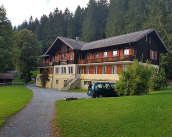 Grindelwald Eiger View - Grindelwald - Bâtiment