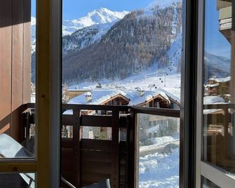 Duplex 70m2 facing south ideally located 250m from the start of Solaise / Bellevarde - Champagny-en-Vanoise - Balcony