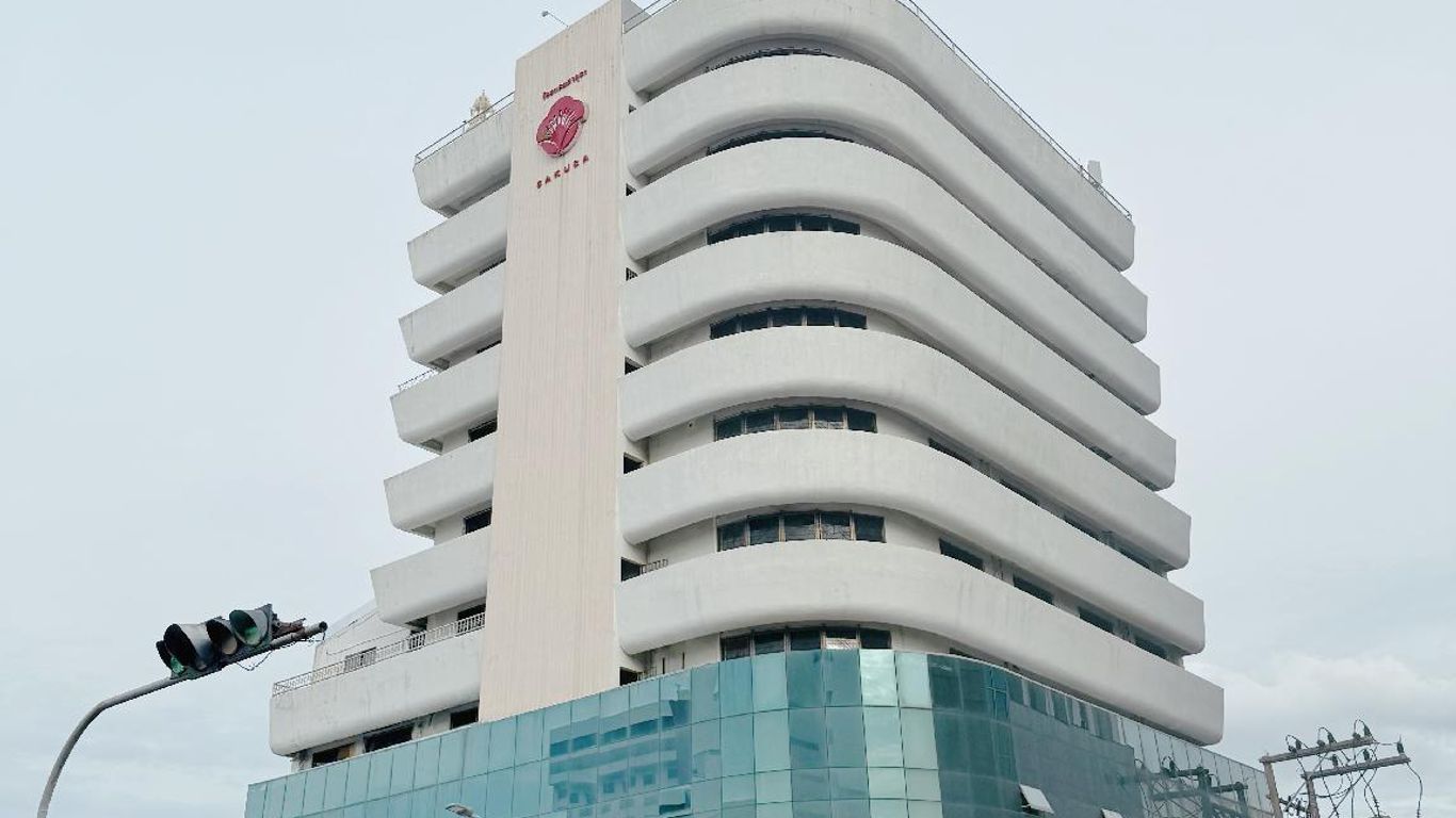 Sakura Hotel