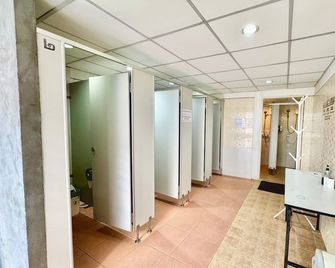 Best Bed Suvarnabhumi Hostel - Bang Phli - Pasillo