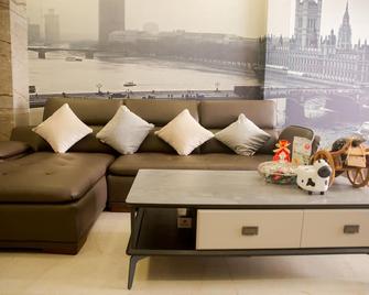 Such As Safe And Quiet Place ! - Haiphong - Living room