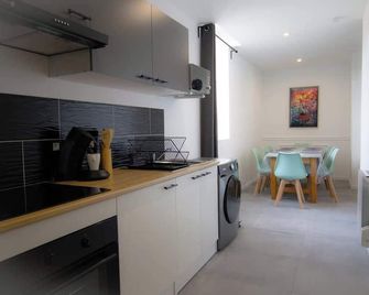 Player #3, wifi, jeux, parking, lave linge, 6 pers - Nœux-les-Mines - Cuisine
