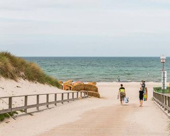 Drei Akazien Wohnung 3 - Ostseebad Dierhagen - Beach