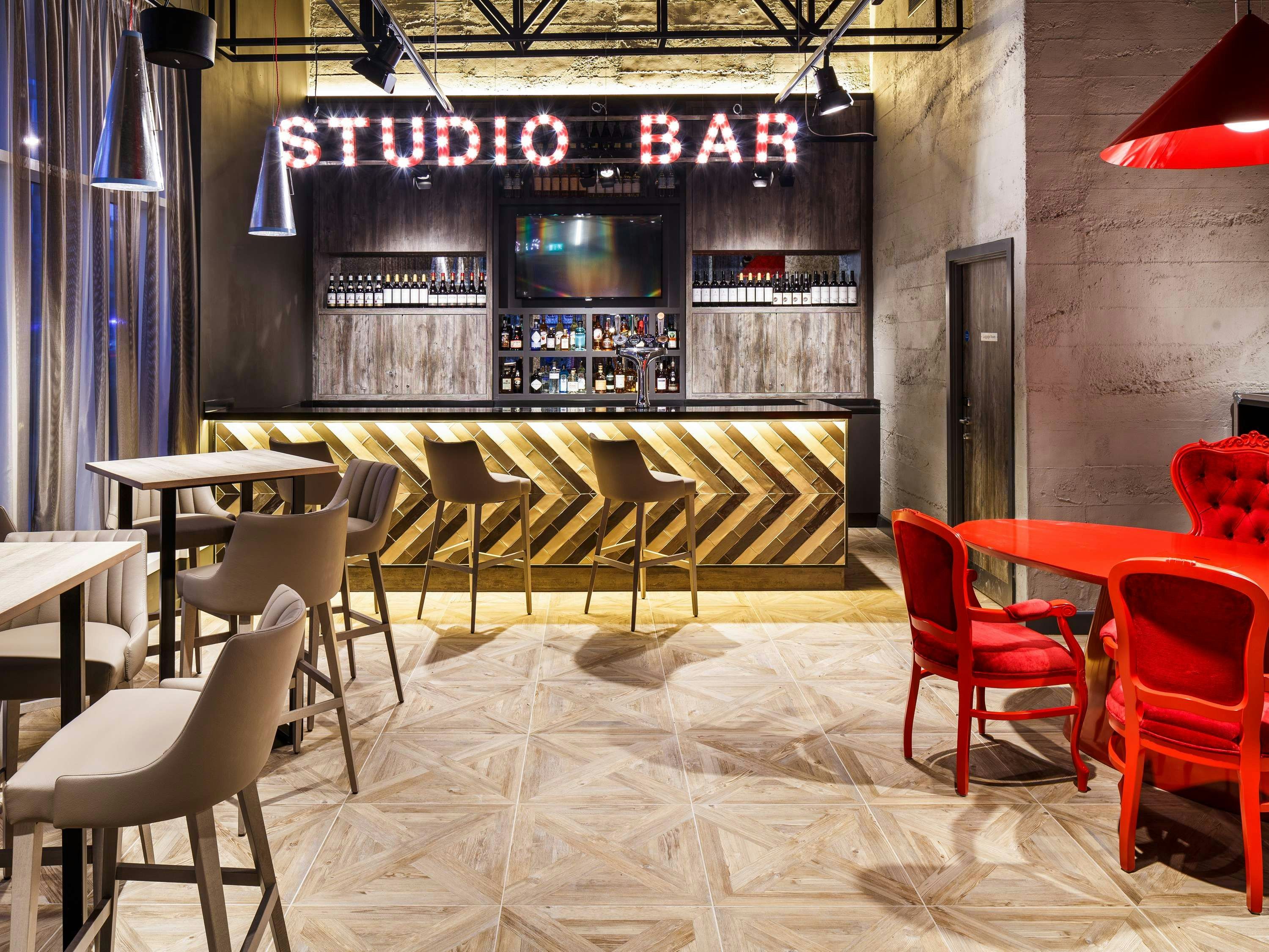 إيبيس ستايلز لندن إيلينج