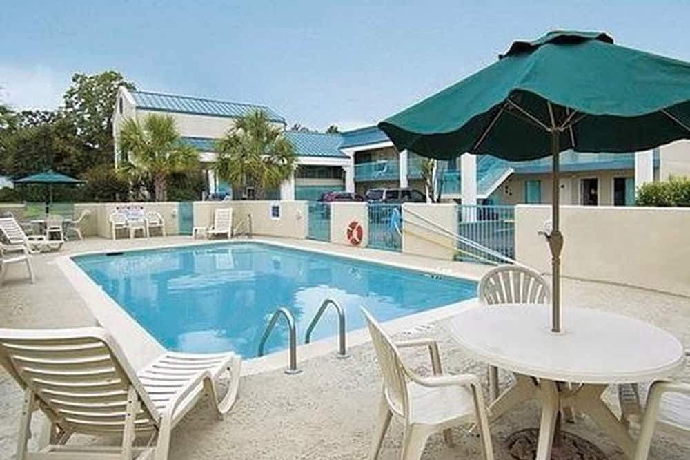 Fairbridge Inn Express Natchez - Natchez - Piscine