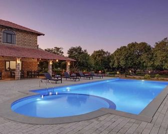 The Gir Resort - Sasan Gir - Piscina