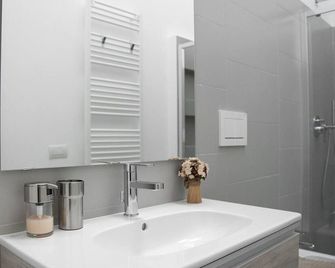 Brand new apartments Ortiquattro - Milano - Bad