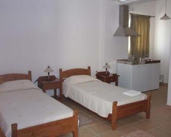 Kandania Apartments - Kantanos - Bedroom