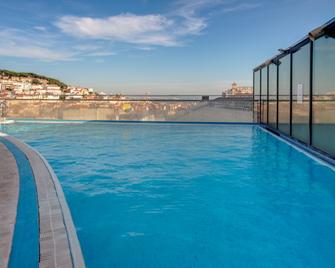 Vip Executive Eden Aparthotel - Lisbon - Bể bơi