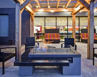 Home2 Suites by Hilton Oklahoma City Airport - Oklahoma City - Building