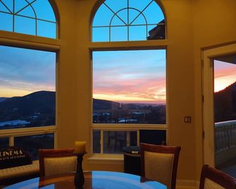 Sunshine Mountain Bed and Breakfast - San Marcos - Balkon