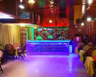Orient Apart Otel - Side - Bar