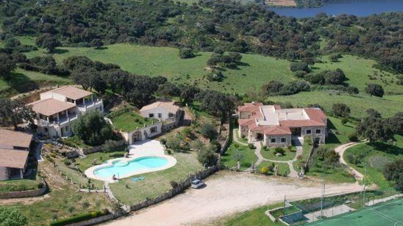 هوتل فنتانا أباس