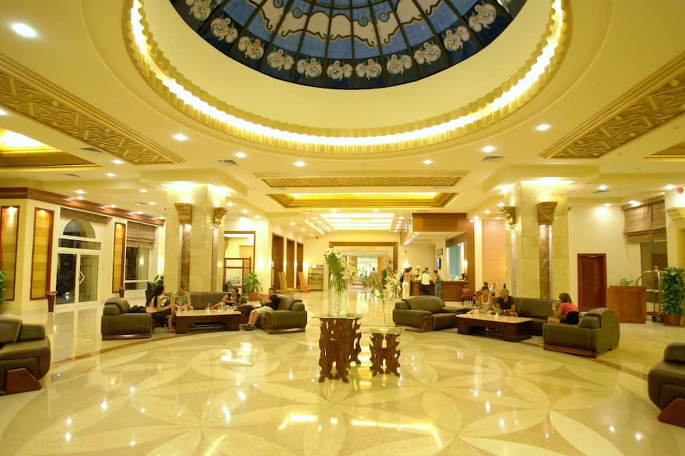 Rehana Royal Beach Resort & Spa