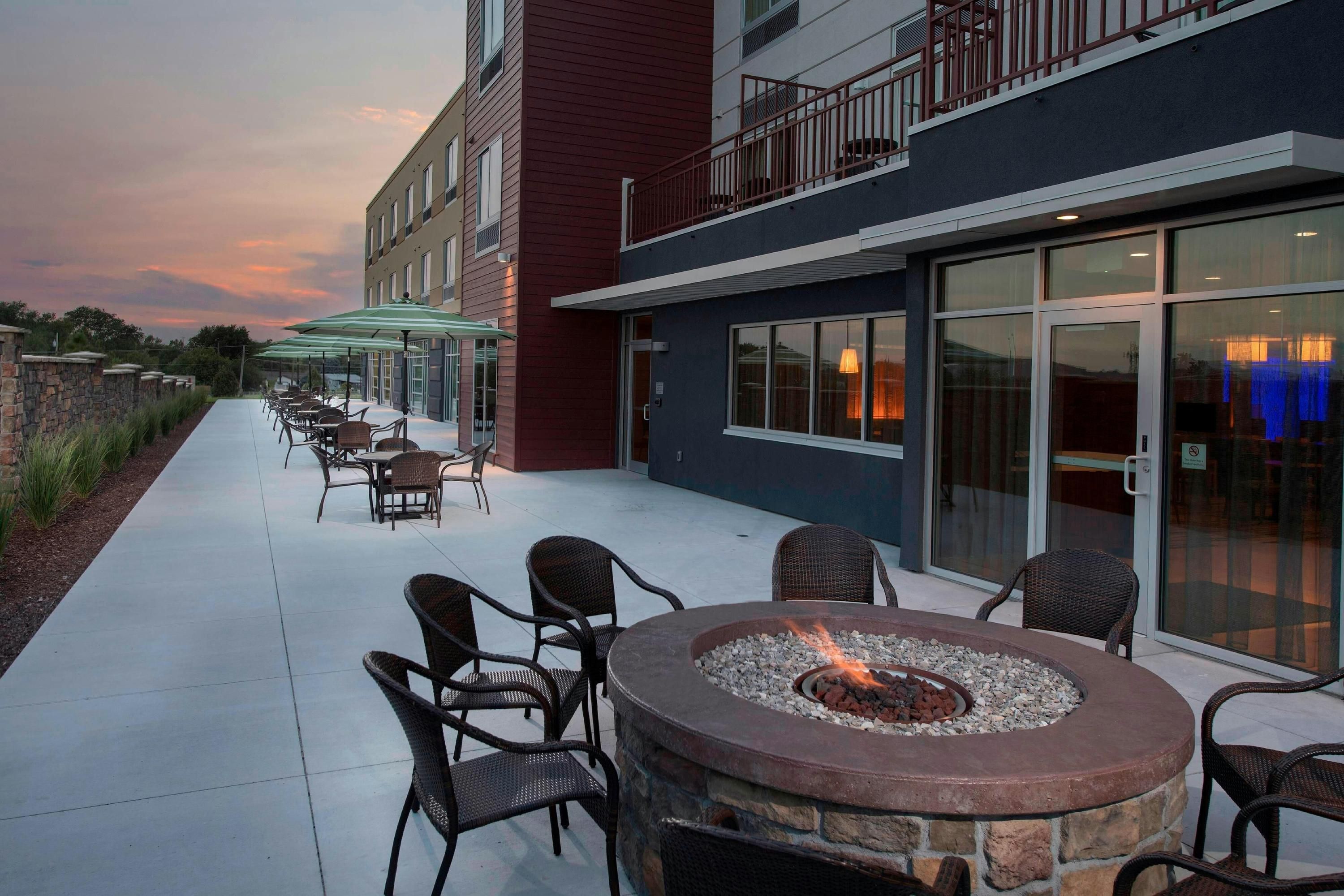 Fairfield Inn by Marriott Scottsbluff thumbnail 3