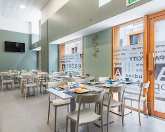 Appart'City Classic Marseille Euromed - Marsylia - Restauracja