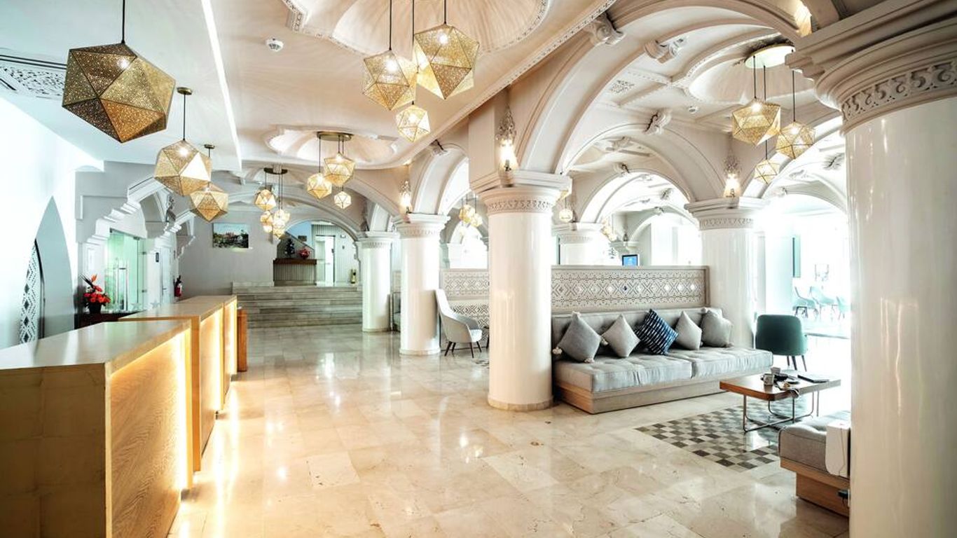 Medina Gardens - Adults Only