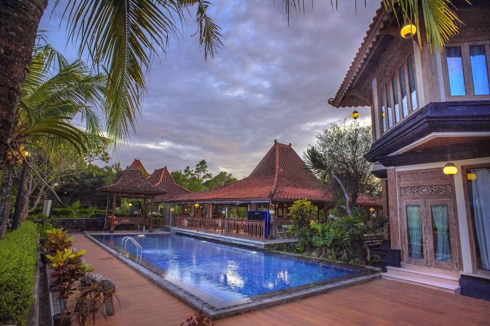 Java Village Resort - Yogyakarta - Piscina