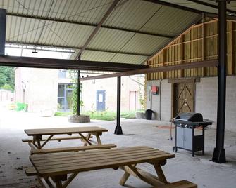 Holiday Home in Fernelmont with Garden - Forville - Patio