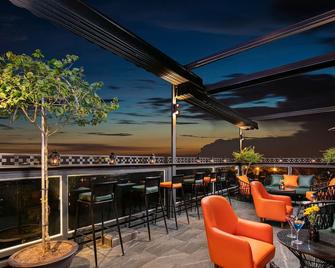 Bendecir Hotel & Spa - Hanoi - Balcony