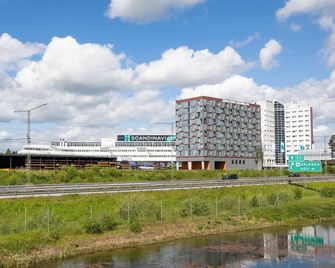 Apartdirect Arlandastad - Rosersberg - Widok na zewnątrz