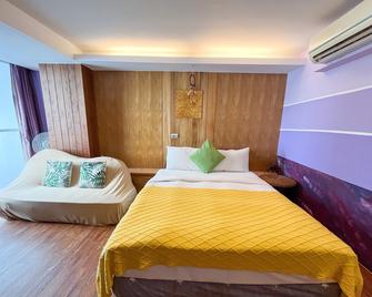 Tz Shin Resort Hostel - Hengchun Township - Bedroom