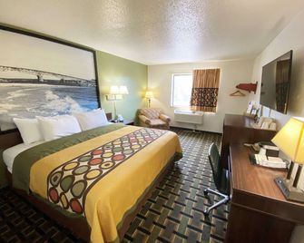 Super 8 by Wyndham Newport News/Jefferson Ave. - Newport News - Sovrum