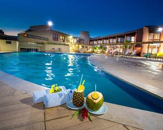 Monte Pascoal Praia Hotel - פורטו סגורו - בריכה