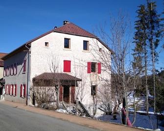 Location Vacances Station Des Rousses 4/5 Personnes Dans Appartement A Lamoura - Lamoura - Building