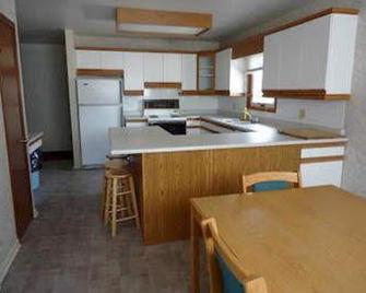 Lake-Vu Motel - Kenora - Küche