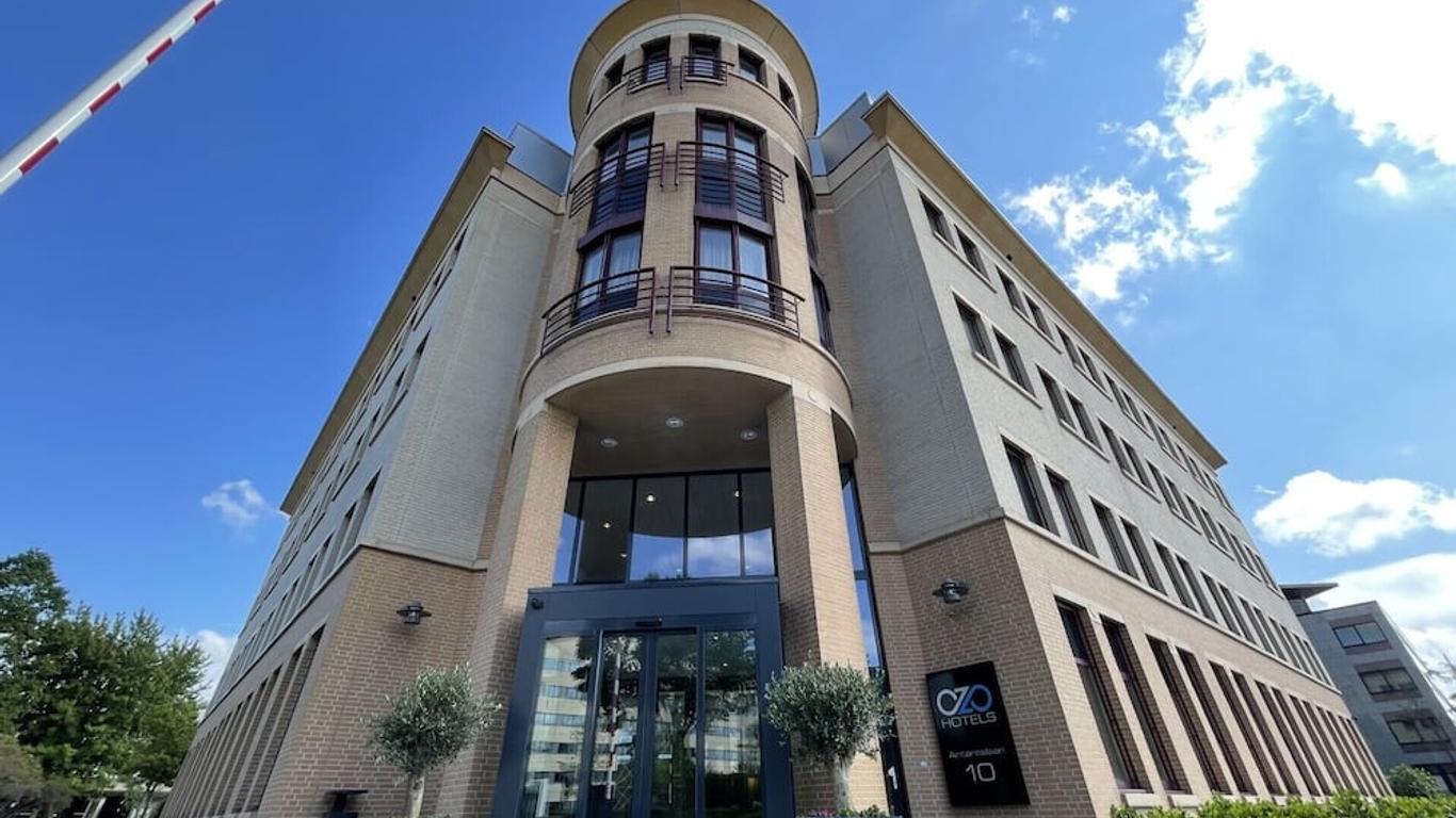 Ozo Hotels Antares Airport